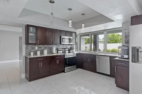 10476 NW 3rd Street Plantation FL 33324