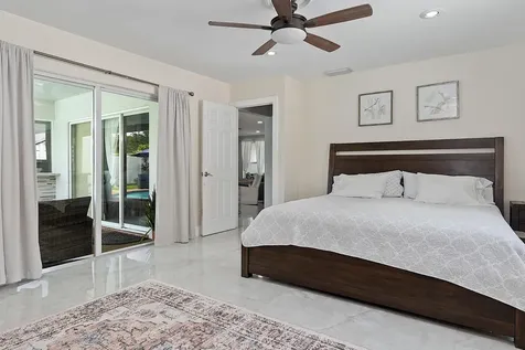 10476 NW 3rd Street Plantation FL 33324