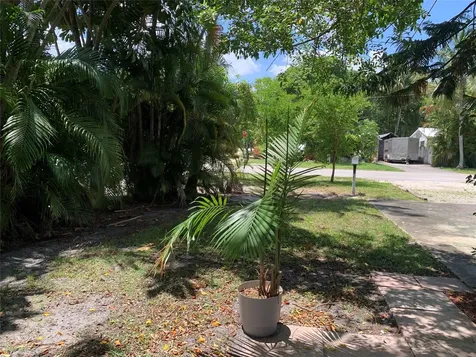 801 SW 10th Street Fort Lauderdale FL 33315