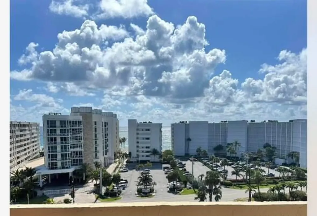 3581 S Ocean Boulevard South Palm Beach FL 33480