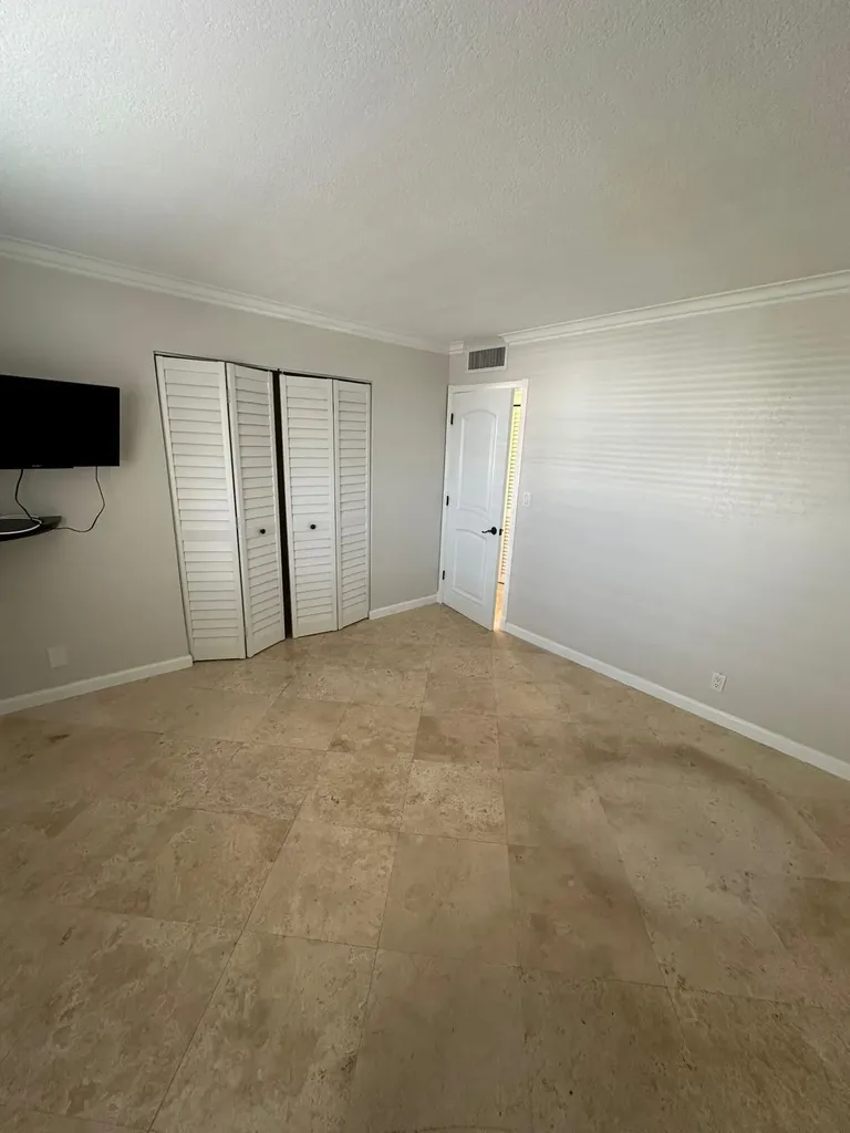 3581 S Ocean Boulevard South Palm Beach FL 33480