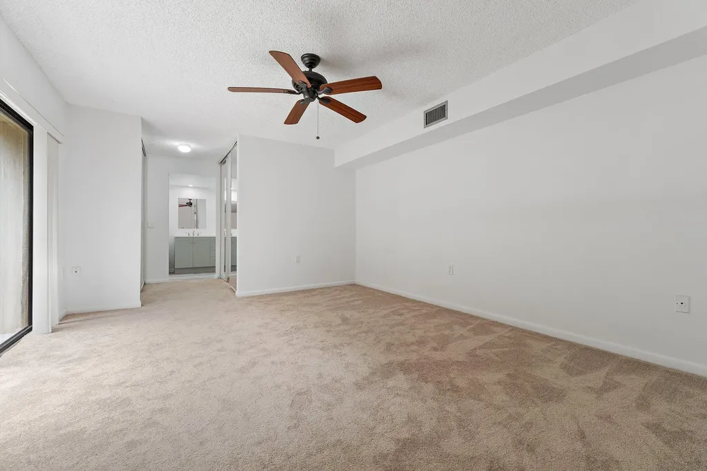108 1st Terrace Palm Beach Gardens FL 33418