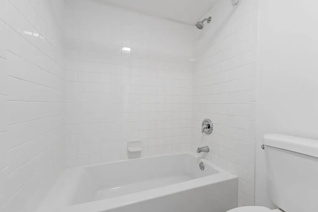 108 1st Terrace Palm Beach Gardens FL 33418