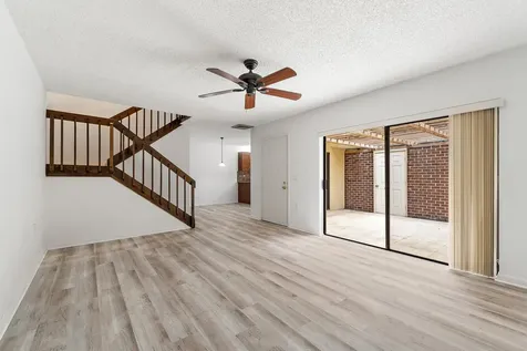 108 1st Terrace Palm Beach Gardens FL 33418