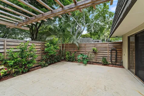 108 1st Terrace Palm Beach Gardens FL 33418