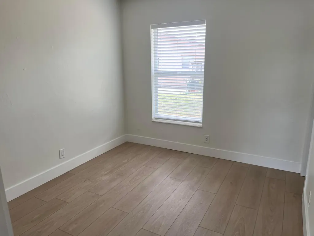 196 NE 28th Street Boca Raton FL 33431