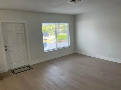 196 NE 28th Street Boca Raton FL 33431
