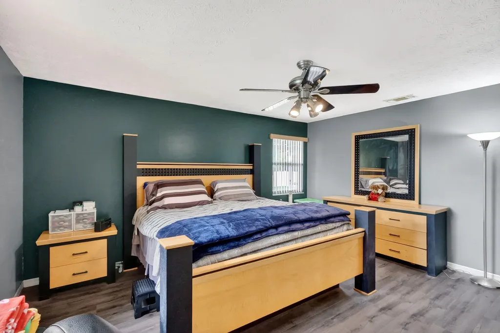 641 SE Streamlet Avenue Port St Lucie FL 34983
