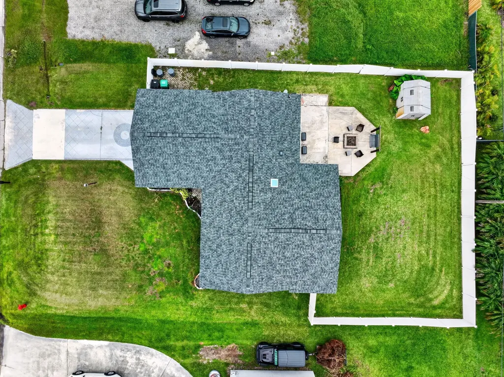 641 SE Streamlet Avenue Port St Lucie FL 34983