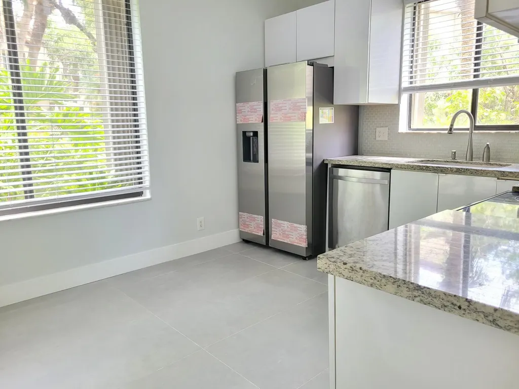 10535 NW 10th Street Plantation FL 33322