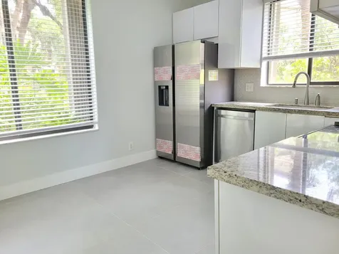 10535 NW 10th Street Plantation FL 33322