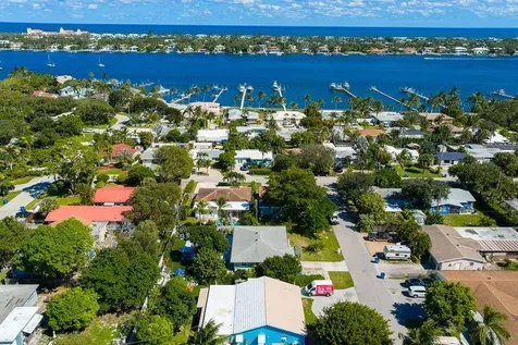 129 Milton Street Lantana FL 33462