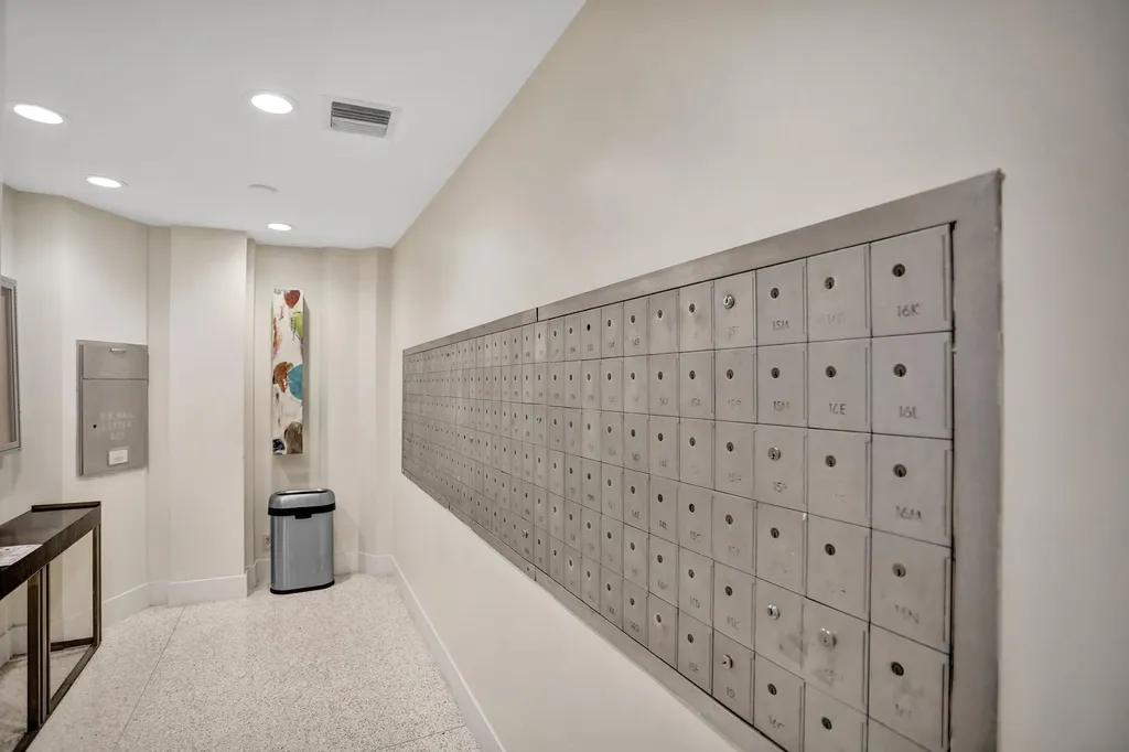 2000 S Ocean Boulevard Lauderdale By The Sea FL 33062
