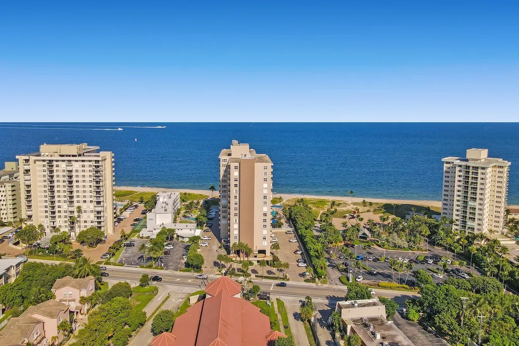 2000 S Ocean Boulevard Lauderdale By The Sea FL 33062