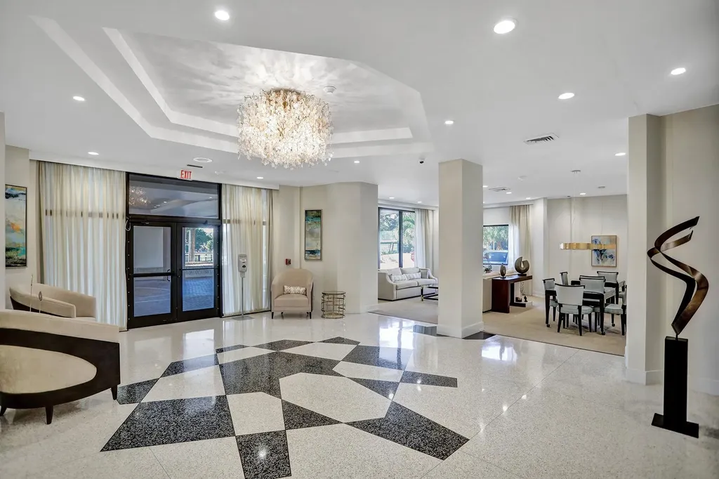 2000 S Ocean Boulevard Lauderdale By The Sea FL 33062