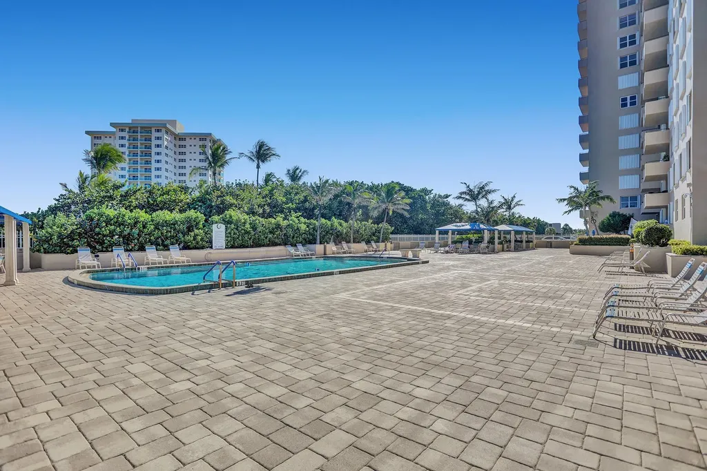 2000 S Ocean Boulevard Lauderdale By The Sea FL 33062