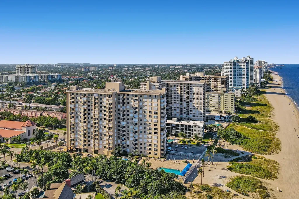 2000 S Ocean Boulevard Lauderdale By The Sea FL 33062