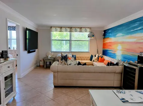 2000 S Ocean Boulevard Lauderdale By The Sea FL 33062