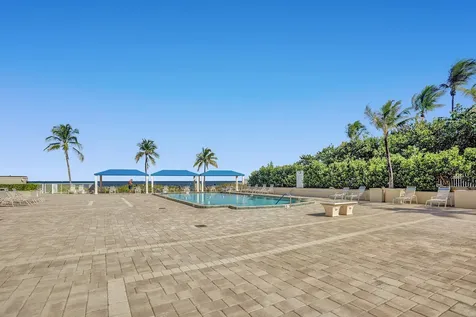 2000 S Ocean Boulevard Lauderdale By The Sea FL 33062