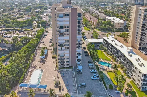 2000 S Ocean Boulevard Lauderdale By The Sea FL 33062