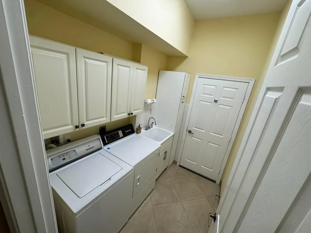 9120 Pumpkin Ridge Port St Lucie FL 34986