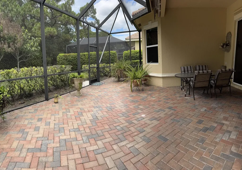 9120 Pumpkin Ridge Port St Lucie FL 34986
