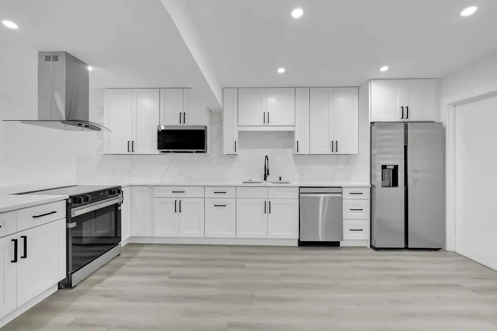 3050 N Palm Aire Drive Pompano Beach FL 33069