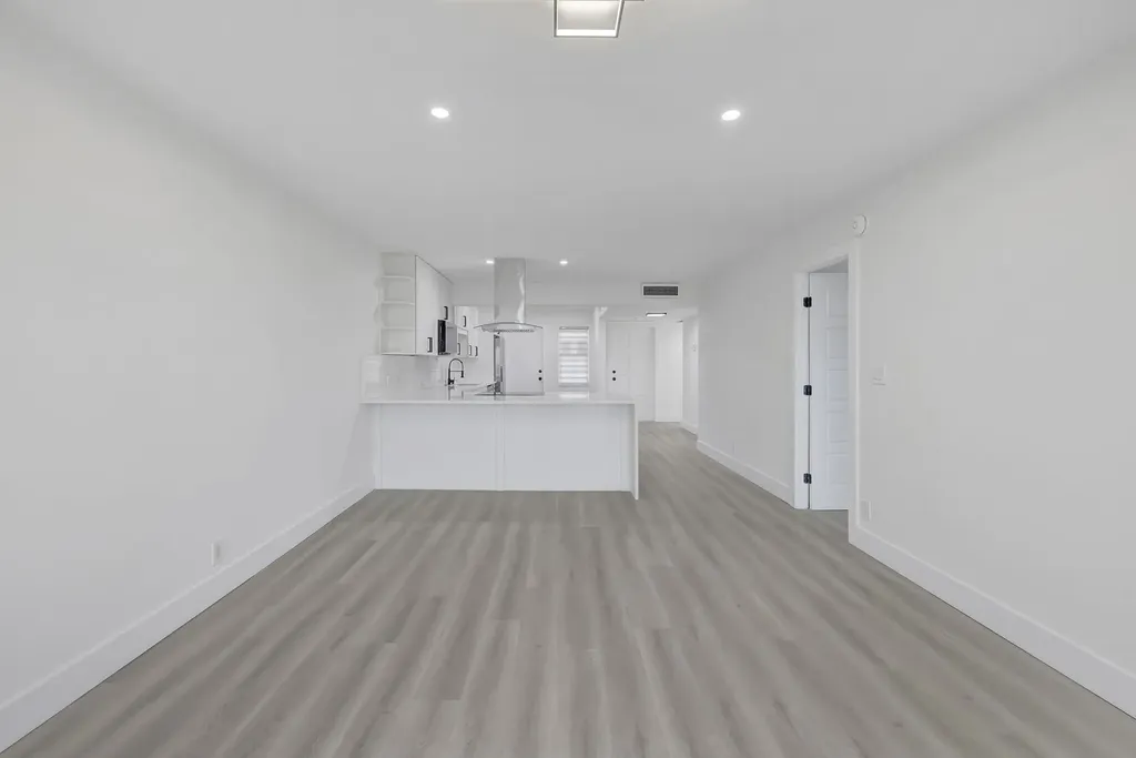 3050 N Palm Aire Drive Pompano Beach FL 33069