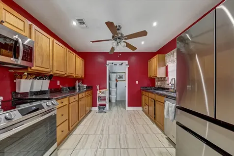 3850 NE 12th Terrace Pompano Beach FL 33064
