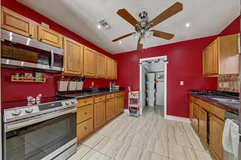 3850 NE 12th Terrace Pompano Beach FL 33064