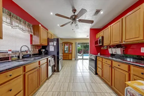 3850 NE 12th Terrace Pompano Beach FL 33064