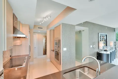 1 Ocean Boulevard N Pompano Beach FL 33062