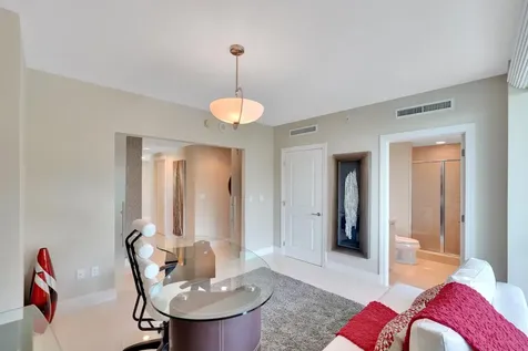1 Ocean Boulevard N Pompano Beach FL 33062
