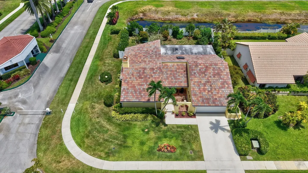 2305 SW 23rd Cranbrook Drive Boynton Beach FL 33436