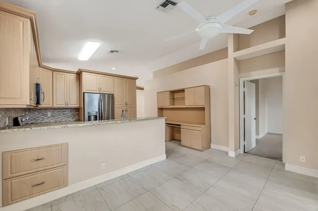 9529 Cherry Blossom Terrace Boynton Beach FL 33437