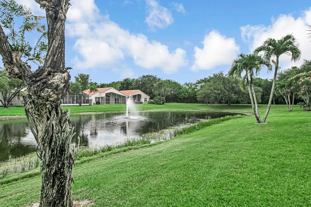 9529 Cherry Blossom Terrace Boynton Beach FL 33437