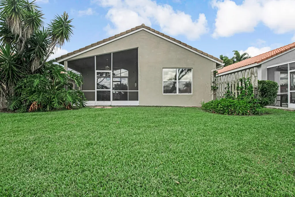 9529 Cherry Blossom Terrace Boynton Beach FL 33437