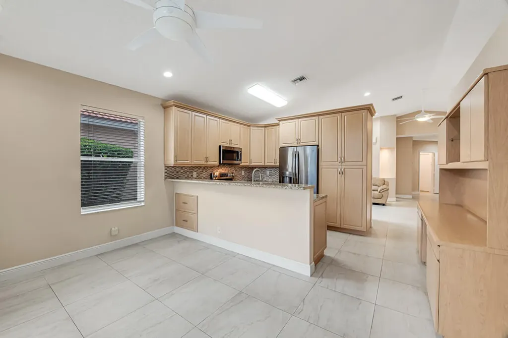 9529 Cherry Blossom Terrace Boynton Beach FL 33437