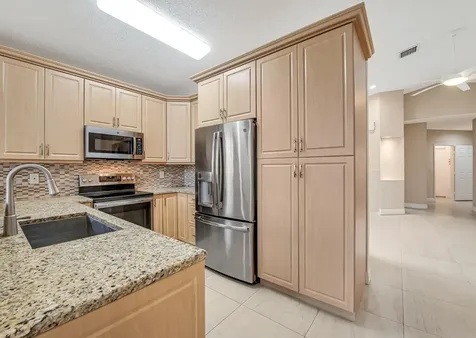 9529 Cherry Blossom Terrace Boynton Beach FL 33437