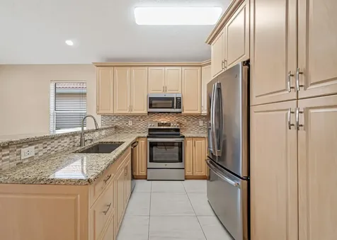 9529 Cherry Blossom Terrace Boynton Beach FL 33437