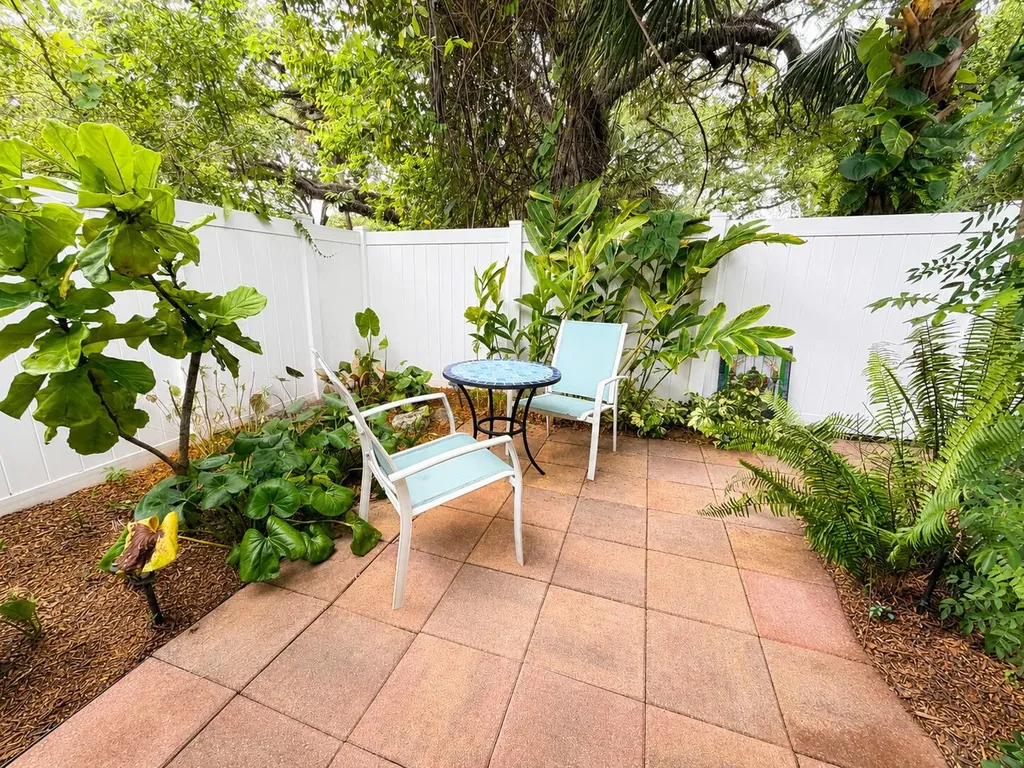 1502 SW 24th Street Fort Lauderdale FL 33315