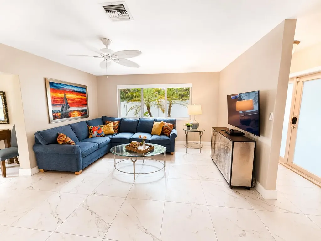 1502 SW 24th Street Fort Lauderdale FL 33315
