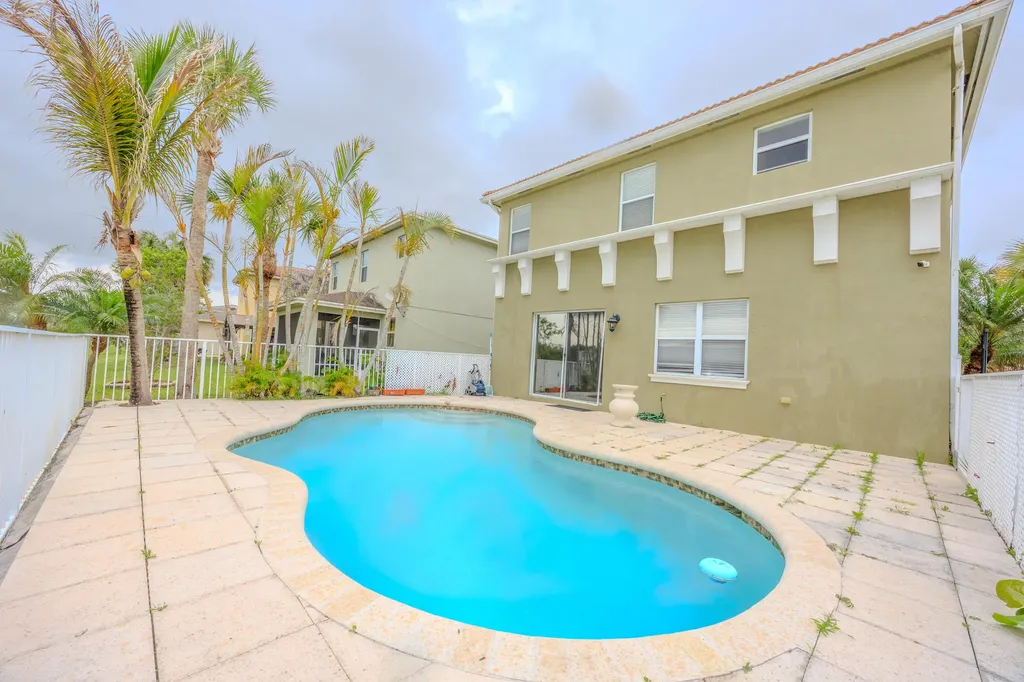 2267 NW Padova Street Port St Lucie FL 34986