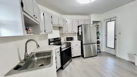 7 Greenway Village N Royal Palm Beach FL 33411