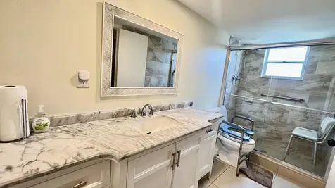 7 Greenway Village N Royal Palm Beach FL 33411