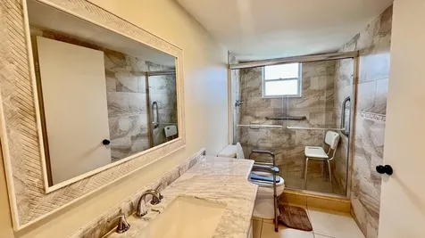 7 Greenway Village N Royal Palm Beach FL 33411