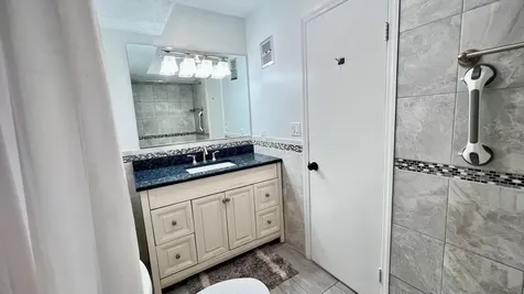 7 Greenway Village N Royal Palm Beach FL 33411