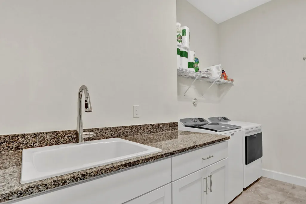 4941 Liberty Lane Westlake FL 33470
