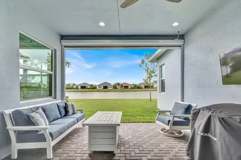 4941 Liberty Lane Westlake FL 33470