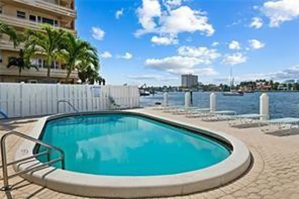 95 N Birch Road N Fort Lauderdale FL 33304